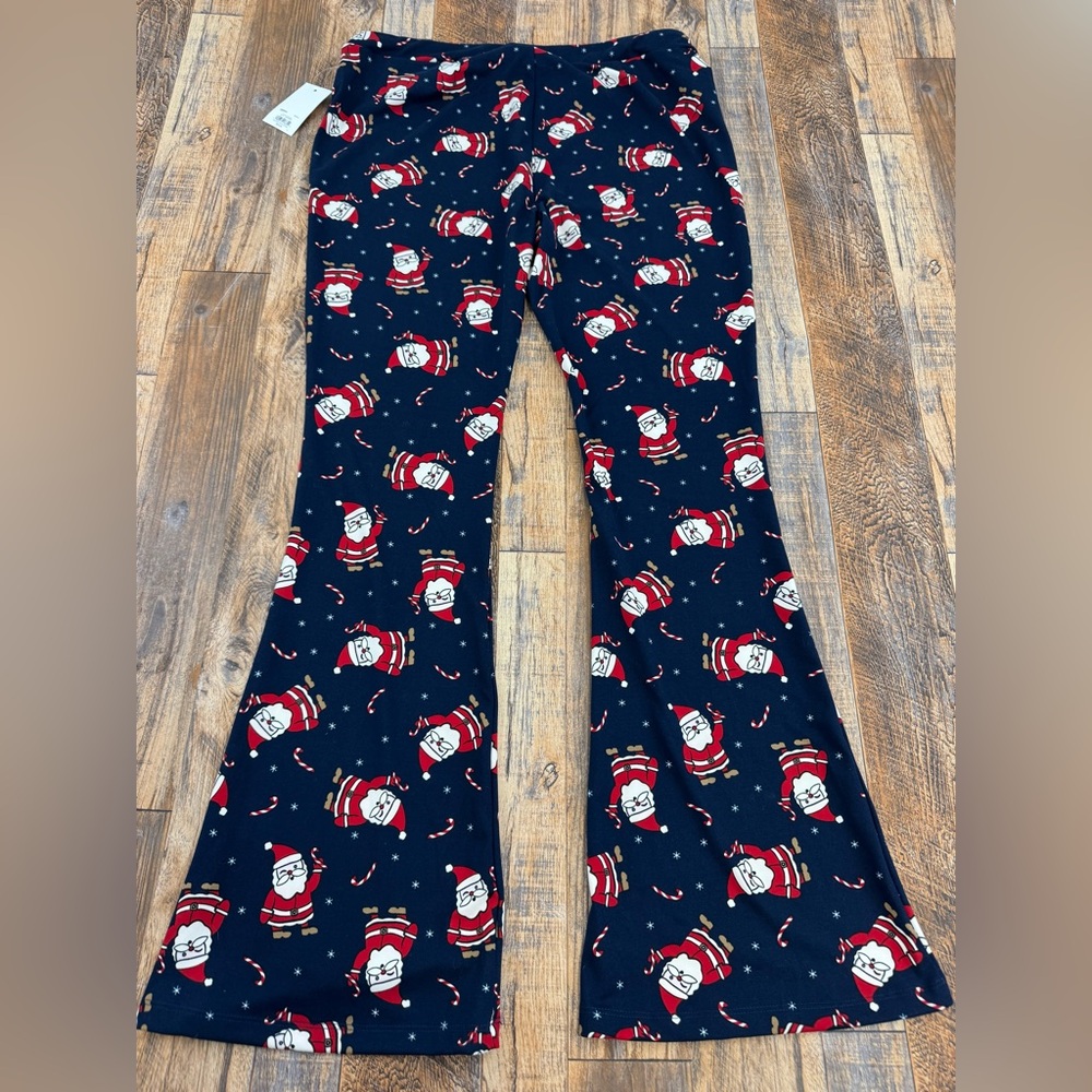Kohl's Women’s Polyester High Rise, Santa Claus Printed Flare Pants, Size XL - Picture 6 of 8